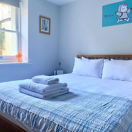 No.2 Folkestone Apartment Bagian luar foto